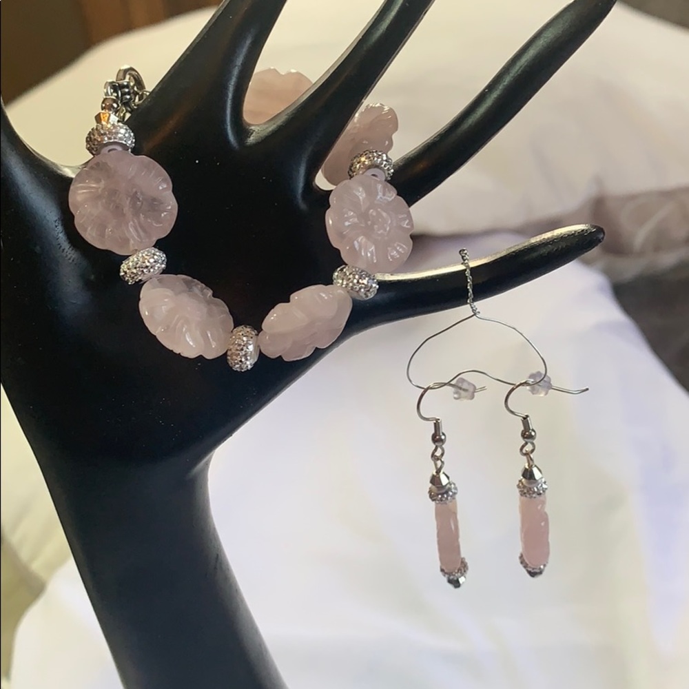 2073 Rose (pink) quartz flower bracelet/earrings - Picture 5 of 6